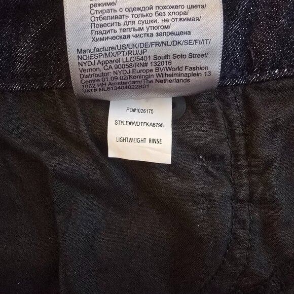 NWT Plus Size Teresa Wide Leg Ankle Jean w/ Plackets - Lightweight Rinse - 24W - Picture 15 of 15